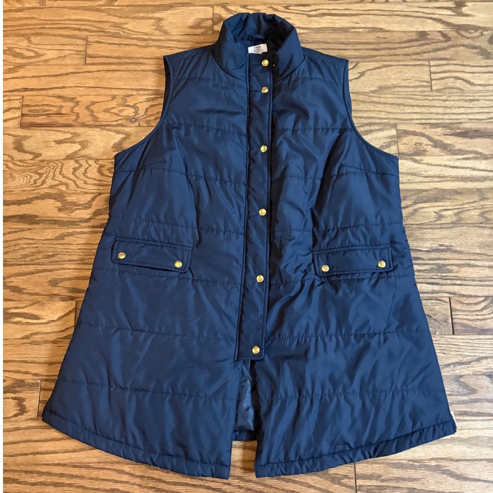 Crown & Ivy Curvy Women 2X Navy Blue‎ Puffer Vest Quilted Snap Front Pockets